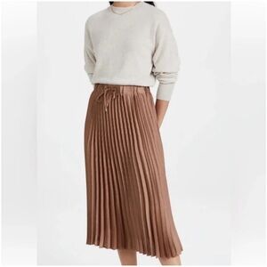 SCOTCH&SODA MIDI Plated Skirt.